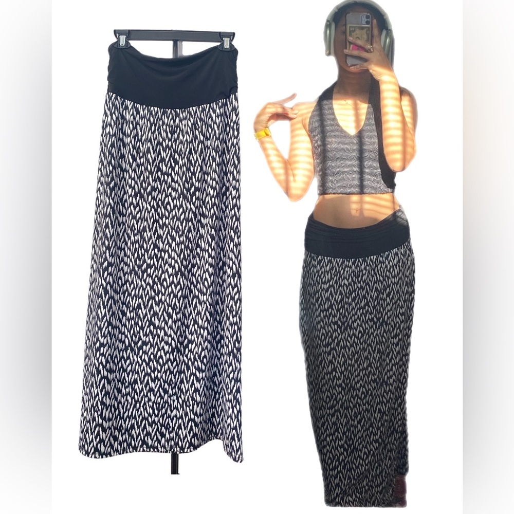 ALYX SPRING SUMMER BLACK & WHITE PRINT STRECH MATERIAL MAXI SKIRT - SIZE L